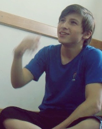 o q flar sobre mim??? soh uma pessoa q gosta de curtir cada momento da vida como se fosse os unicos....