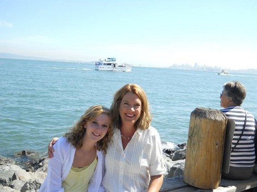 juliedawnmc's profile picture. 