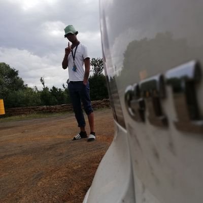 MakautseClement's profile picture. love, hope and faith!!