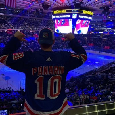 I’m a gay hockey fan, but only half of that will be evident if you follow me 🤷🏼♂️🚨 #NYR