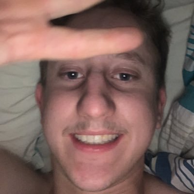 Heyo I make videos, sometimes they are funny... idk you tell me?