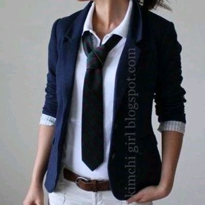 AnglicaBerber1's profile picture. yo