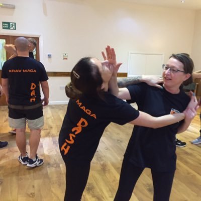 iluczykr's profile picture. Dash self Defence & fitness Classes for Beginners #selfdefence #kravmaga #combat #training #london #fitness #kondycja #stayactive #kravmagacroydon #greaterlndn