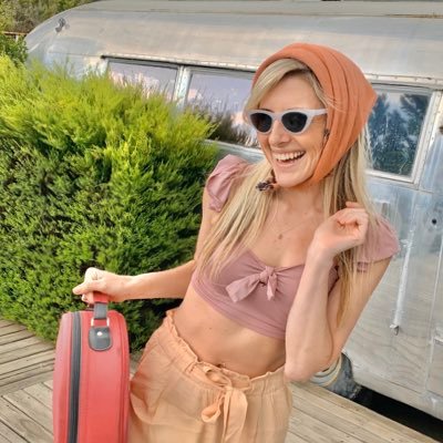 mikraylah's profile picture. Marketer | Designer