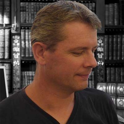 Gilles_StMartin's profile picture. Auteur d'escape games, jeux, livres dont on est le héros, livres-jeux, romans jeunesse...