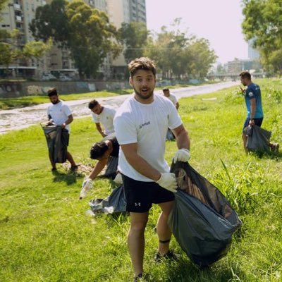 agusbenavidees's profile picture. Comercio internacional .