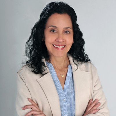 Especialista en Ginecología y Fertilidad.
Endocrinología Ginecológica.
Menopausia.
#LaVacunaciónSalvaVidas
La Salud femenina también los incluye a ellos.