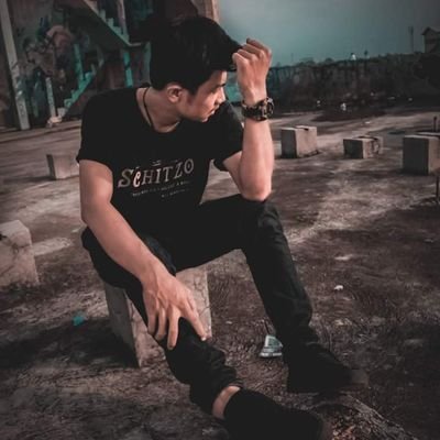 Agil_aristo's profile picture. perfect ist a myth 
◀️     ⏸    ▶️