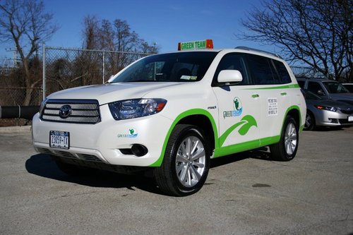 http://t.co/By1sH5UU 914-576-1200 24/7 for NY Metropolitan Area. First All Hybrid cab company in NY state! Ride with us and SAVE THE ENVIRONMENT