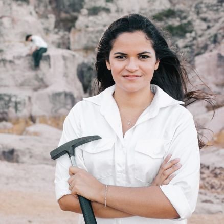 PhD Student | MSc in Geodynamics | Geologist
Researcher in structural geology and tectonics through physical modeling