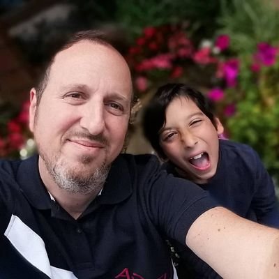 fschamis1's profile picture. Esta cuenta existe tan solo para poder seguir a quienes quiera y dejar algun pensamiento (por lo general molesto)...