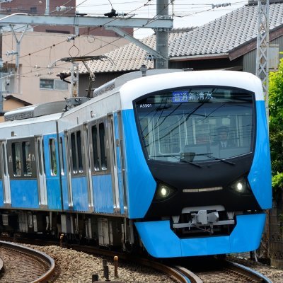 静岡鉄道公式運行情報です。列車の運行に10分以上の遅れや運転見合わせが発生した場合に、運行情報をツイートします。最新の情報を更新しておりますが、実際の運行状況と異なる場合があります。また、返信やフォロー等は行いませんのでご了承ください。