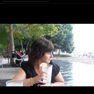 choouwi's profile picture. 