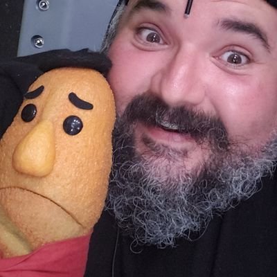 Puppeteer, cartoonist, writer who digs good drama free people. I see you. You're not alone. Instagram @outtapez (he/him)