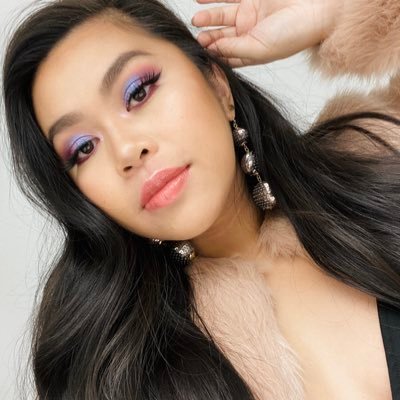 Doin' the most (whining) | IG & TikTok: JulieJulez.jpg