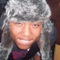 VEGASTHEREB's profile picture. IM very argumental... idk if thats a word but uhh... im nice.. most people dont care about that either.... uhh.... im a man of COLOR..