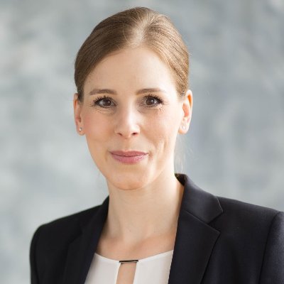 Leiterin EVZ Deutschland - Fachbereich Recht und Öffentlichkeitsarbeit, Pressesprecherin