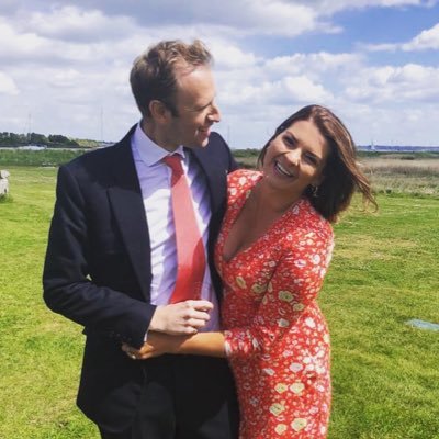 Director of International Comms. Husband and father. Mostly tweet about sport. Views are mine and only mine.