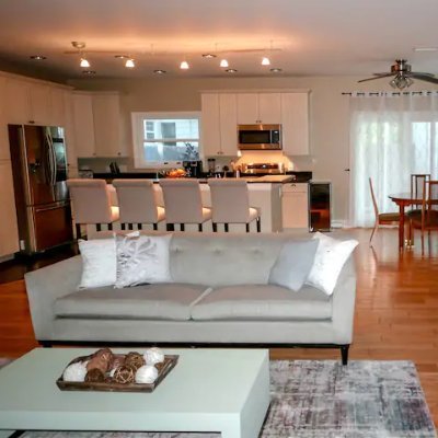 DameLindenVilla's profile picture. Totally refurnished flat having 3 bedrooms and 2.5 bath, back 2 storey-house. Spacious rooms with Queen size bed.