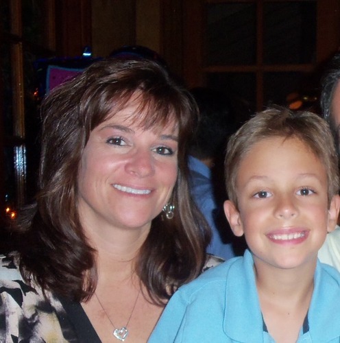 cushionknee1's profile picture. Mom of a 10 year old amazing boy! Married 12 years. P/T teacher, personal organizer,MacTech & started Cute & Comfy Cushionknee - Kneeling Cushions w/cute fabric