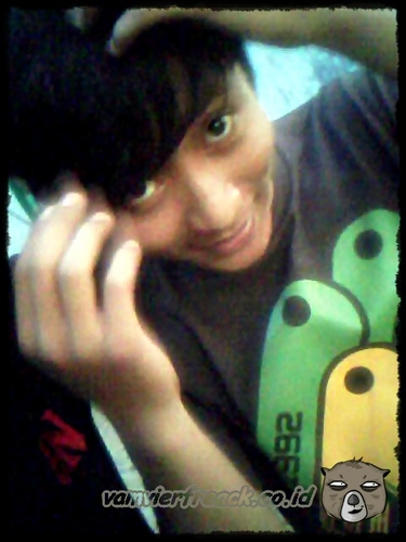 HandrieScreamoo's profile picture. 