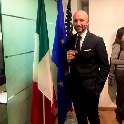 vittorioloffre2's profile picture. 