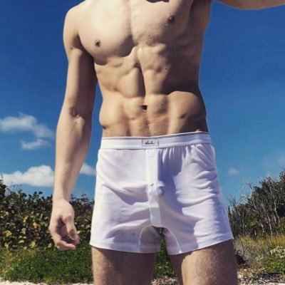 alemayo22's profile picture. 