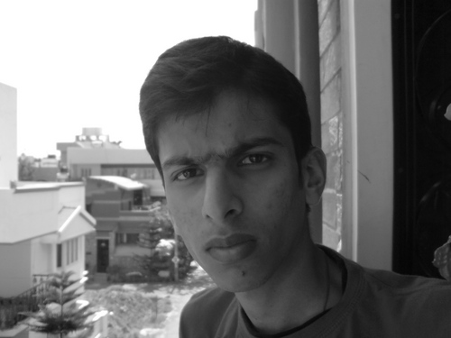 A lazy guy with lots off Brains....and who knws wen to apply it at the right time... :D