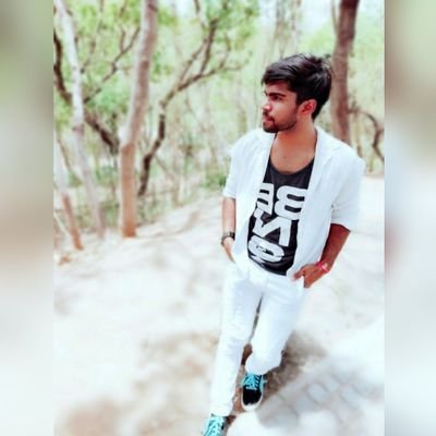 mrvishuu's profile picture. Fitness Addicted, Love playing football, travelling, enjoying with friends 😍