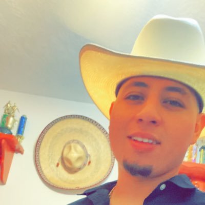 poni_zac's profile picture. 24 Houston 🤘 Horses 🐎 Gym 💪🏽 Finance Major 🤓