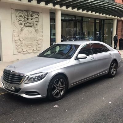 Chauffeured Services are focused on providing high quality service and customer satisfaction. We specialise in providing executive transport.