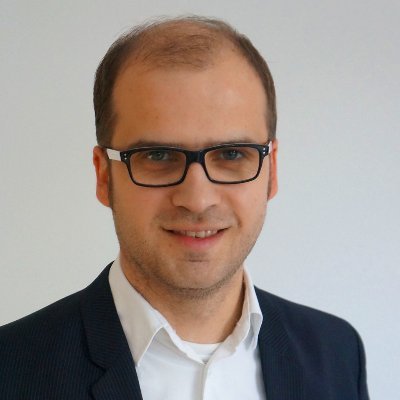 Kommunikation, Gesundheit, Geschichte, Politik und Fussball