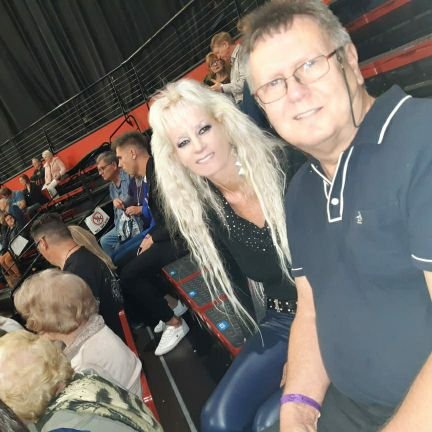 Tinkynel's profile picture. 