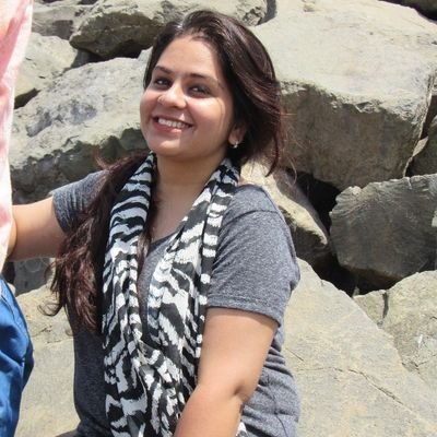 vinishajoshi_'s profile picture. content writer, an acting freak