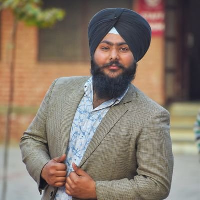 parkaari ke gur sikhe jaa rahe hain bhut jald koi bada Dhmaka Karenge apni patrkaari se