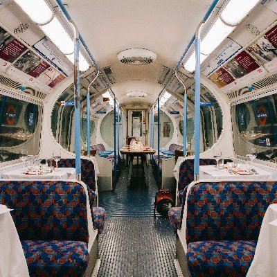 The original supper club on a tube carriage: top class food, relaxed atmosphere, good wine list and fab music too! #tubedinner 📣