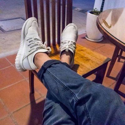 ចូលចិត្តបៀម, Easy going, educated, fun