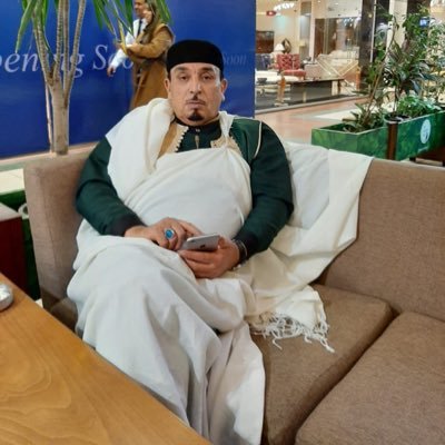 حمزه التهامي ابوخنجر زبيده
قناة الجماهيريه الفضائيه