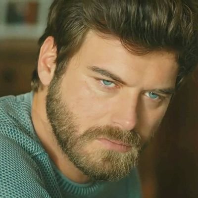 Chunhui766's profile picture. Moody😜