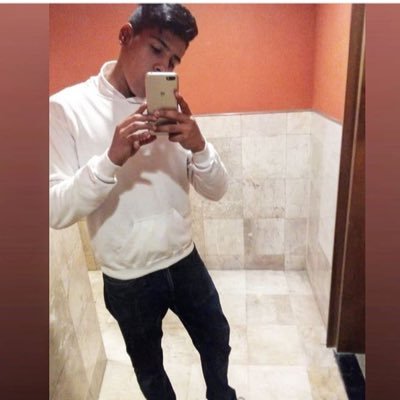 Santiney123's profile picture. Sigueme en Instagram comosoysantiagoofficial