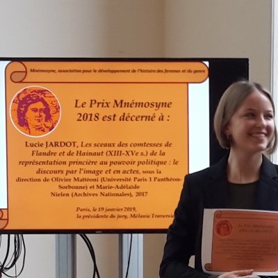 Doctorante en histoire médiévale à l'Université Paris 1, chargée d'enseignement. Lauréate du Prix Mnémosyne 2018 et autrice de 