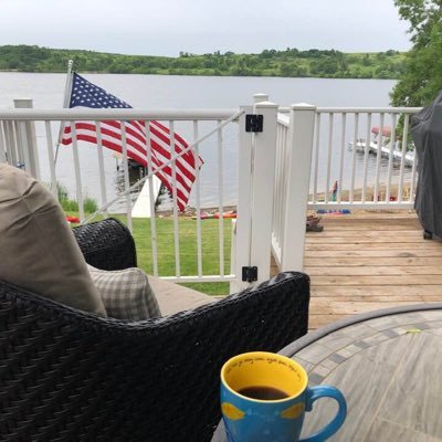 janell_devine's profile picture. 