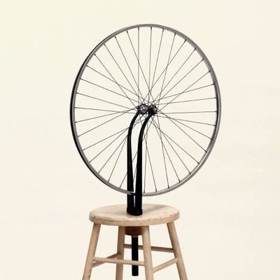 ARTE & CICLISMO
Hablo de arte en https://t.co/5YvN82Glkv
y escribo sobre ciclismo en @elsterrato