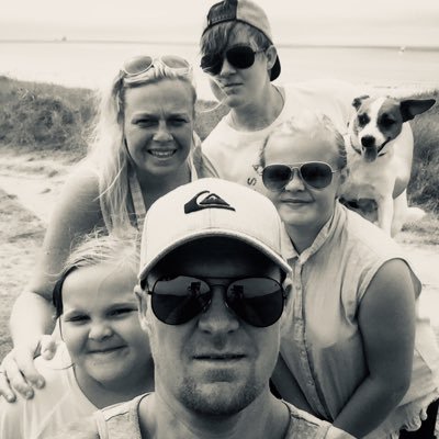 ASH TAG! Tattood dad, family time, surf, skate, festival, nfl patriots , corona with the mrs x🤘x logger 🏄♂️but still Tom Brady!
