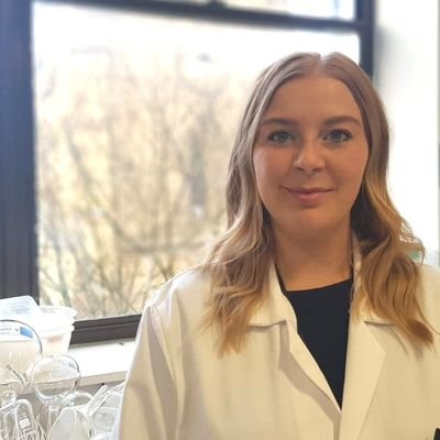 Senior Lecturer in Pharmaceutics. Proud mum and wife.
Loves the little things in life.