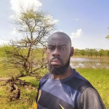 MagolaSims's profile picture. Hard nut to crack...