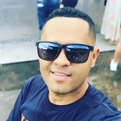 Algumas pessoas demonstram tanto respeito por seus superiores que não sobra nenhum para elas mesmas