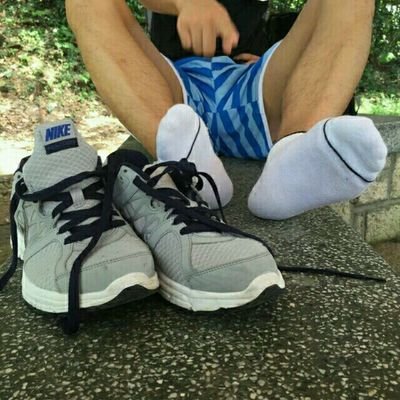 zhenyeye's profile picture. 东北爷们主在北京。收军犬，学生狗，警犬，教师狗，健身狗，高管奴，锁狗，刑奴，绿奴。