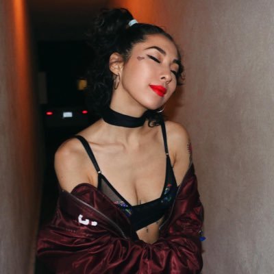 AigulWasHere's profile picture. Sup🤟🏻 New IG: aigulwashere