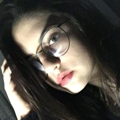 GrudzaSarah's profile picture. evet şu anda da yemek yiyorum